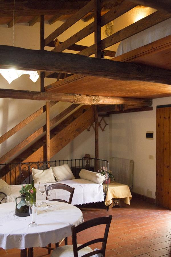 Agriturismo Santa Caterina Castelnuovo di Val di Cecina Zimmer foto