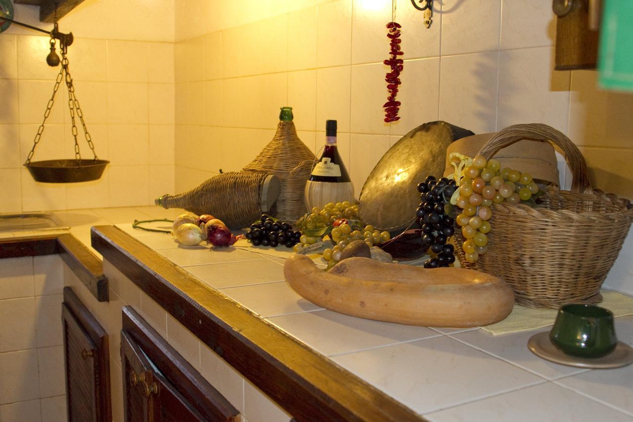 Agriturismo Santa Caterina Castelnuovo di Val di Cecina Zimmer foto
