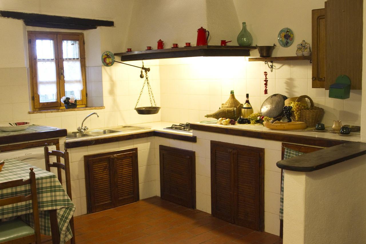 Agriturismo Santa Caterina Castelnuovo di Val di Cecina Zimmer foto